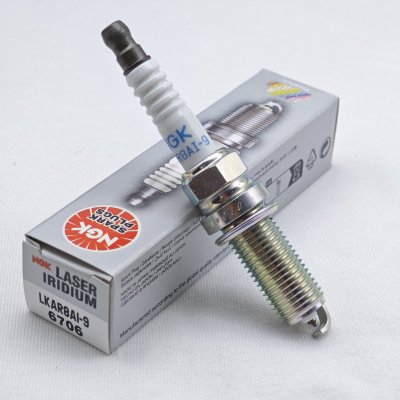 NGK LKAR8AI-9 - 6706 