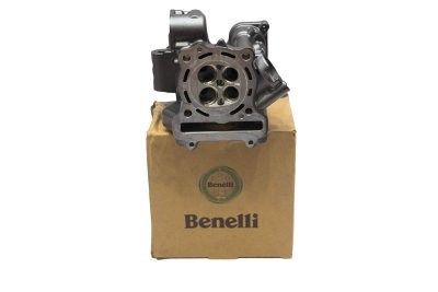 Benelli 180s cylinder head assembly
